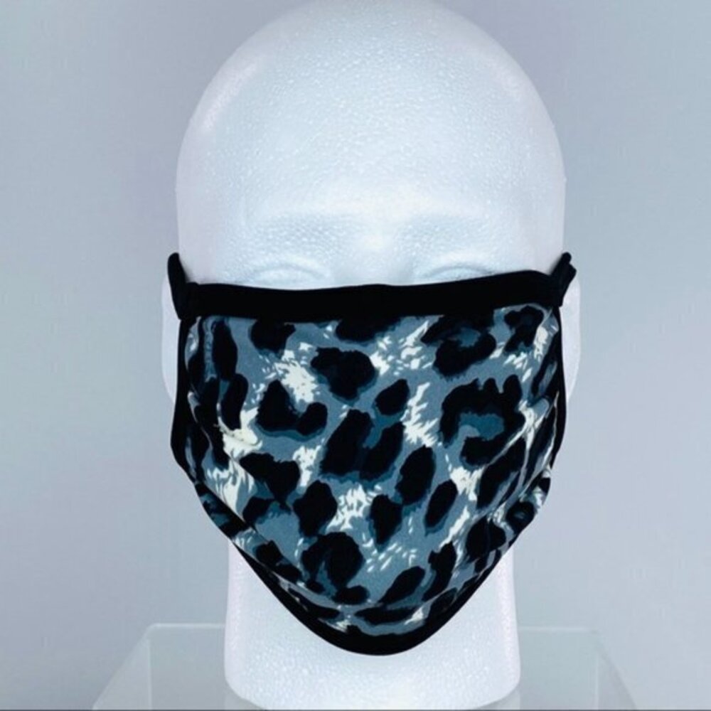 WASHABLE POLY & COTTON MASK  New In Package • 27 P